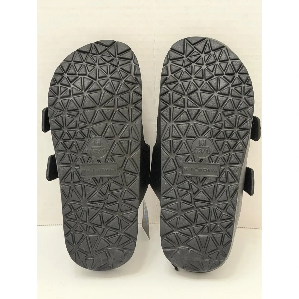 QT Revolution Boys Black Dual Strap Buckle Slide Sandals Size M 13/1 NEW